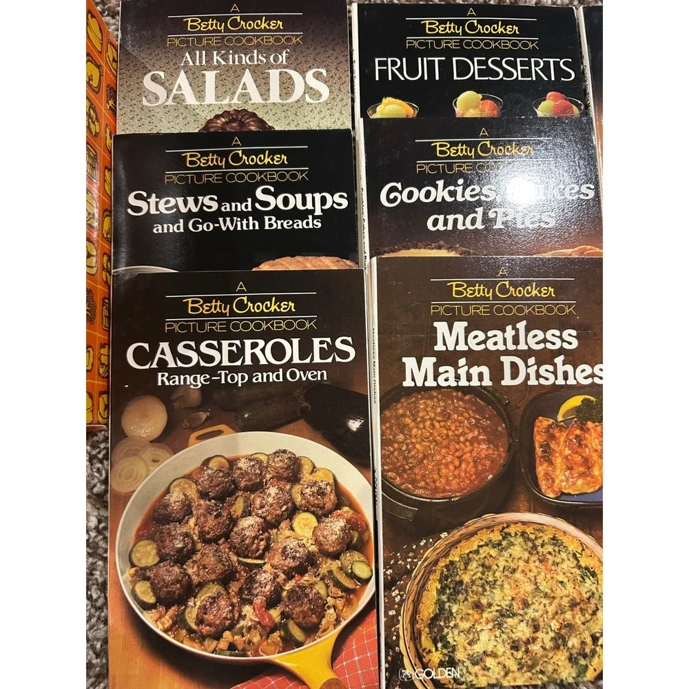 Betty Crocker Picture Cookbooks 8‎ Volume Set Vintage Recipes Kitchen